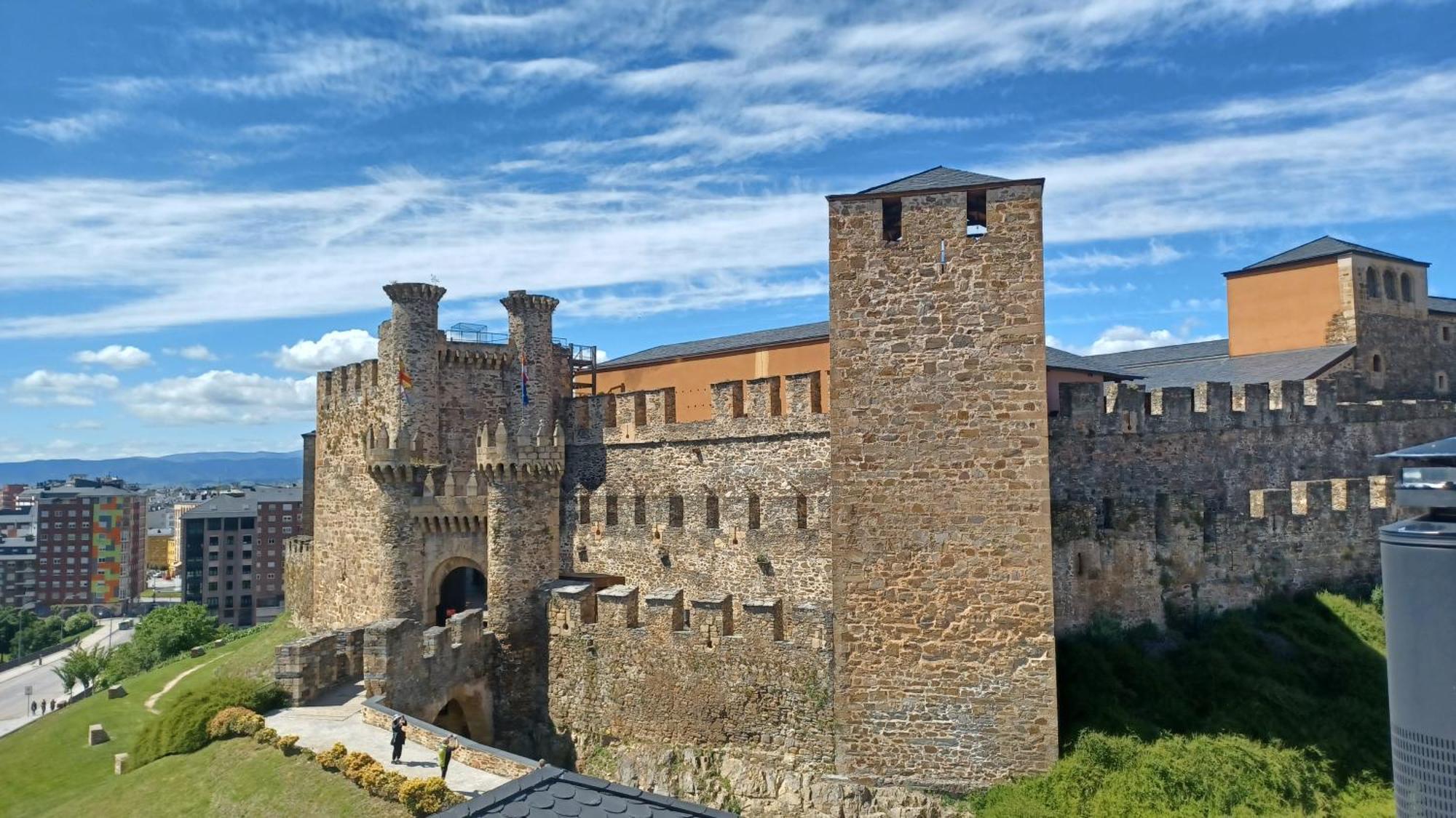 Apartamento Castillo Ponferrada. Extérieur photo